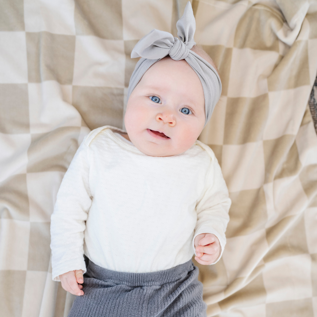 Stretch Receiving Blankets Neutral checkered 2