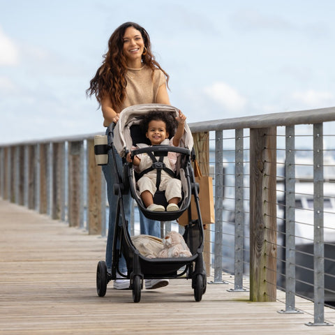 Omni Signature Travel System with LiteMax Infant Car Seat - Feature Image 1