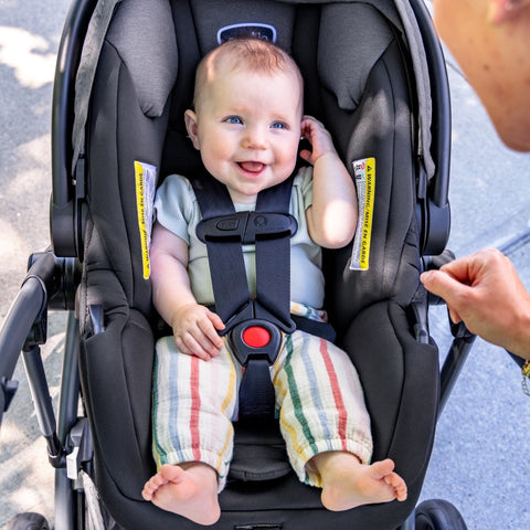 Pivot Suite Modular Travel System with LiteMax Infant Car Seat - Feature Image 4