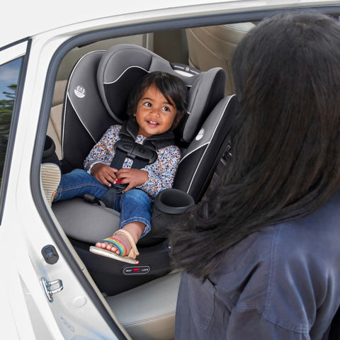 Evenflo Revolve360 Rotating All-In-One Car Seat - Feature Image 3