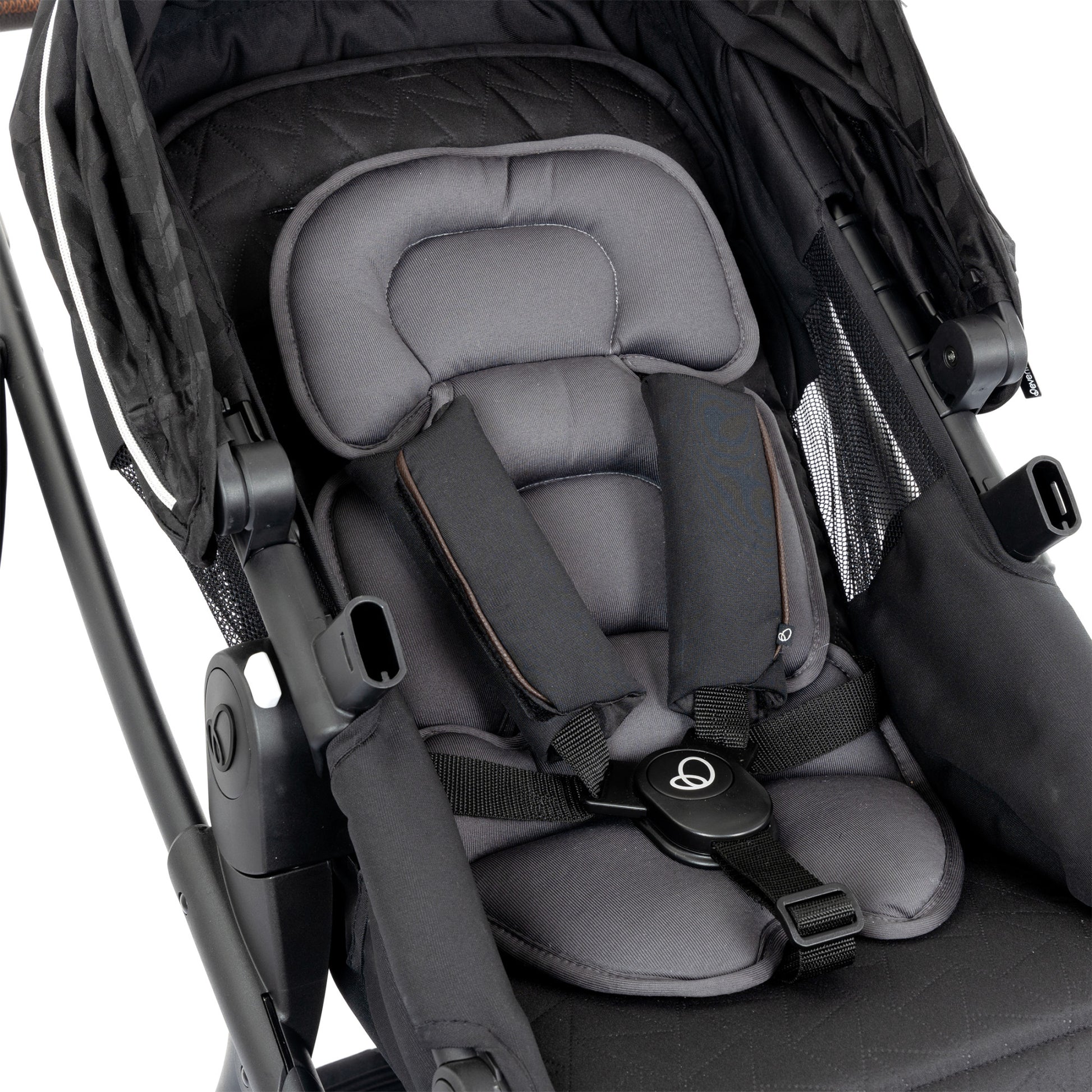 Shyft Intuiti+ Travel System featuring Revolve180 LiteMax NXT with SensorySoothe Dubhan Black seat belt