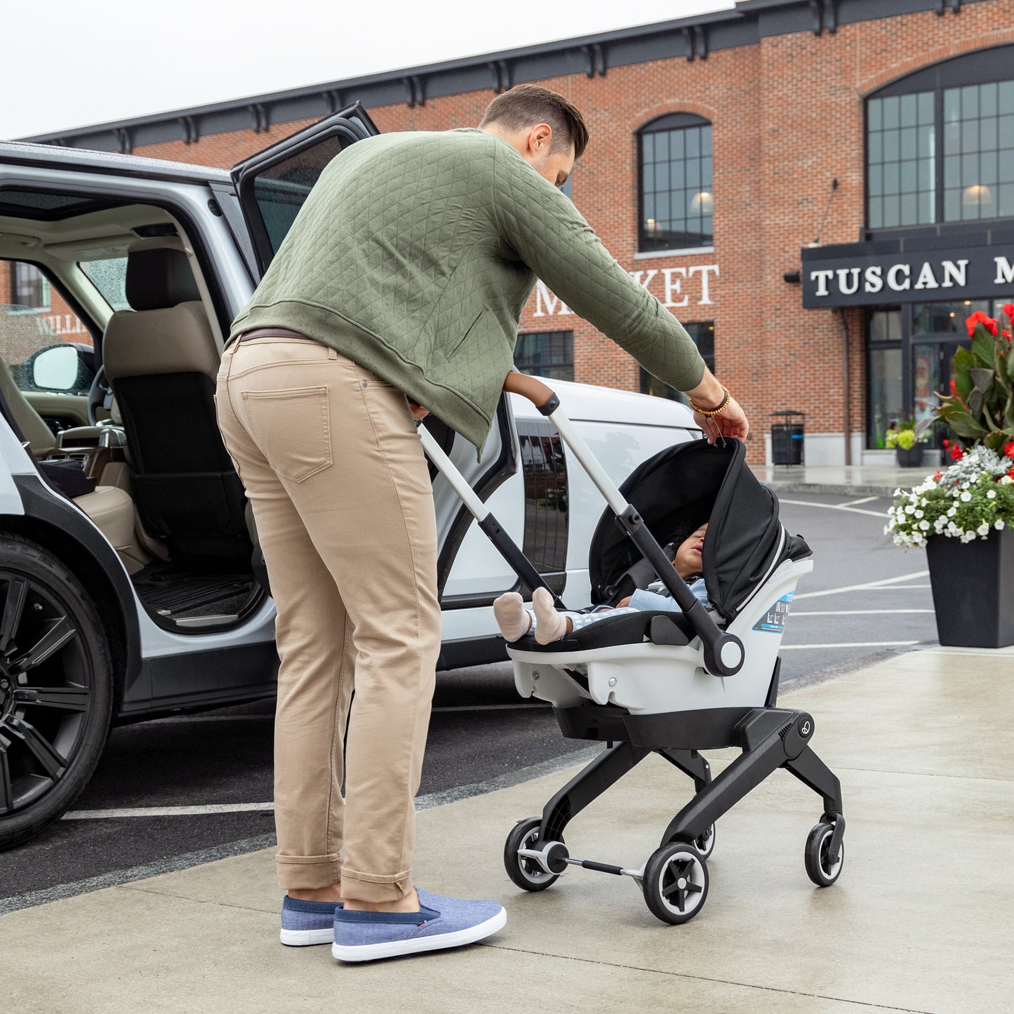Shyft DualRide with Carryall Storage Infant Car Seat and Stroller Combo