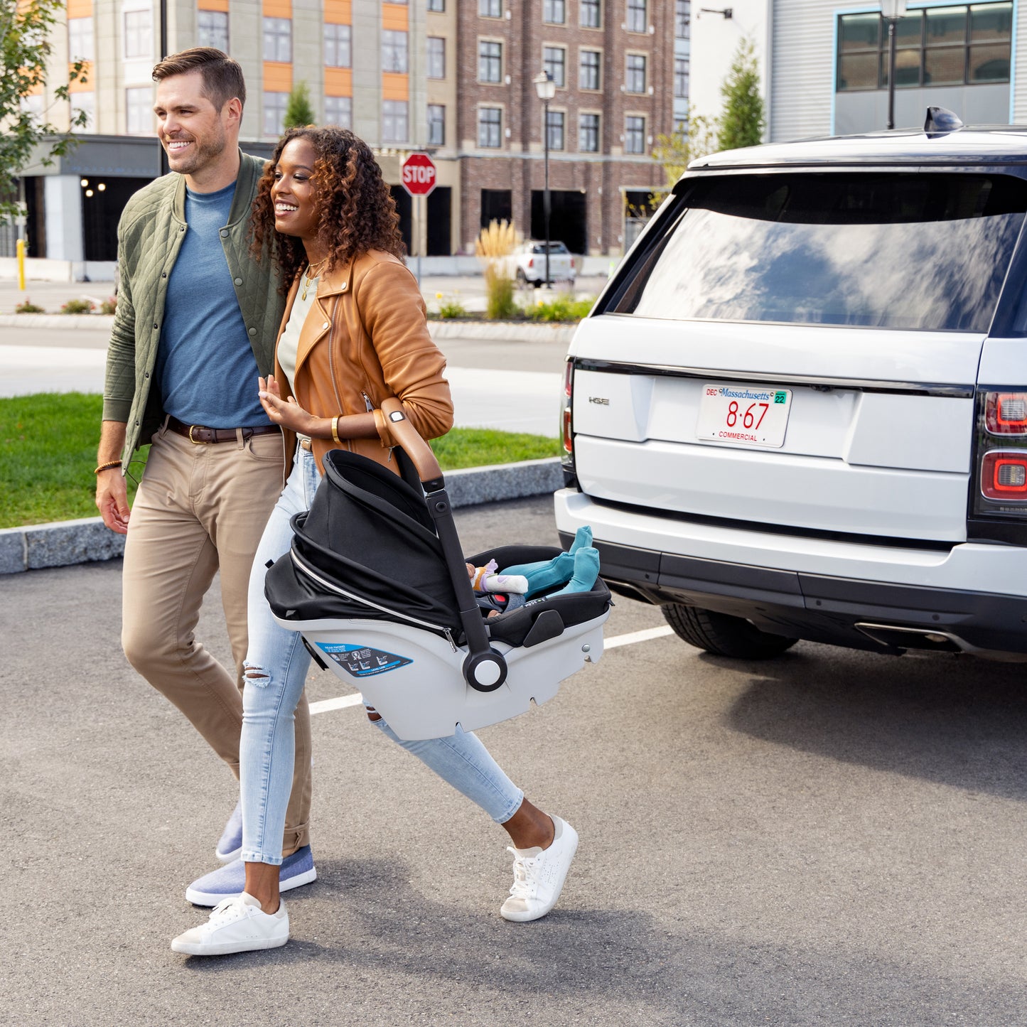 Shyft DualRide with Carryall Storage Infant Car Seat and Stroller Combo