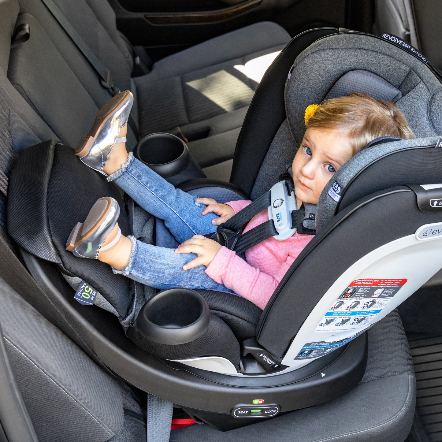 Revolve360 Extend All-in-One Rotational Car Seat
with SensorSafe Moonstone 1