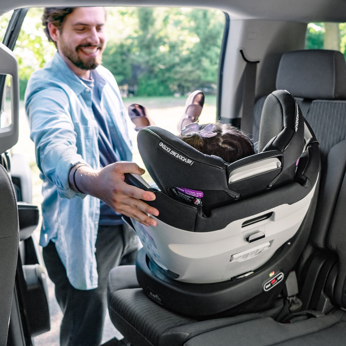 Revolve360 Extend All-in-One Rotational Car Seat with SensorSafe