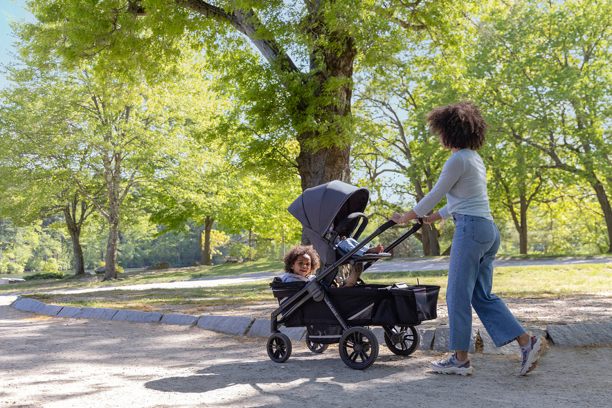 8 Springtime 8 springtime activities for the whole family to enjoy – Evenflo ...