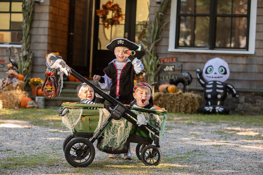 How to Throw a Creeptastic Halloween Party for Growing Families