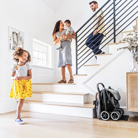 GOLD Otto Compact-Fold Travel Stroller - Feature Image 3