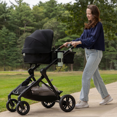 Pivot Xpand NXT Stroller - Feature 2