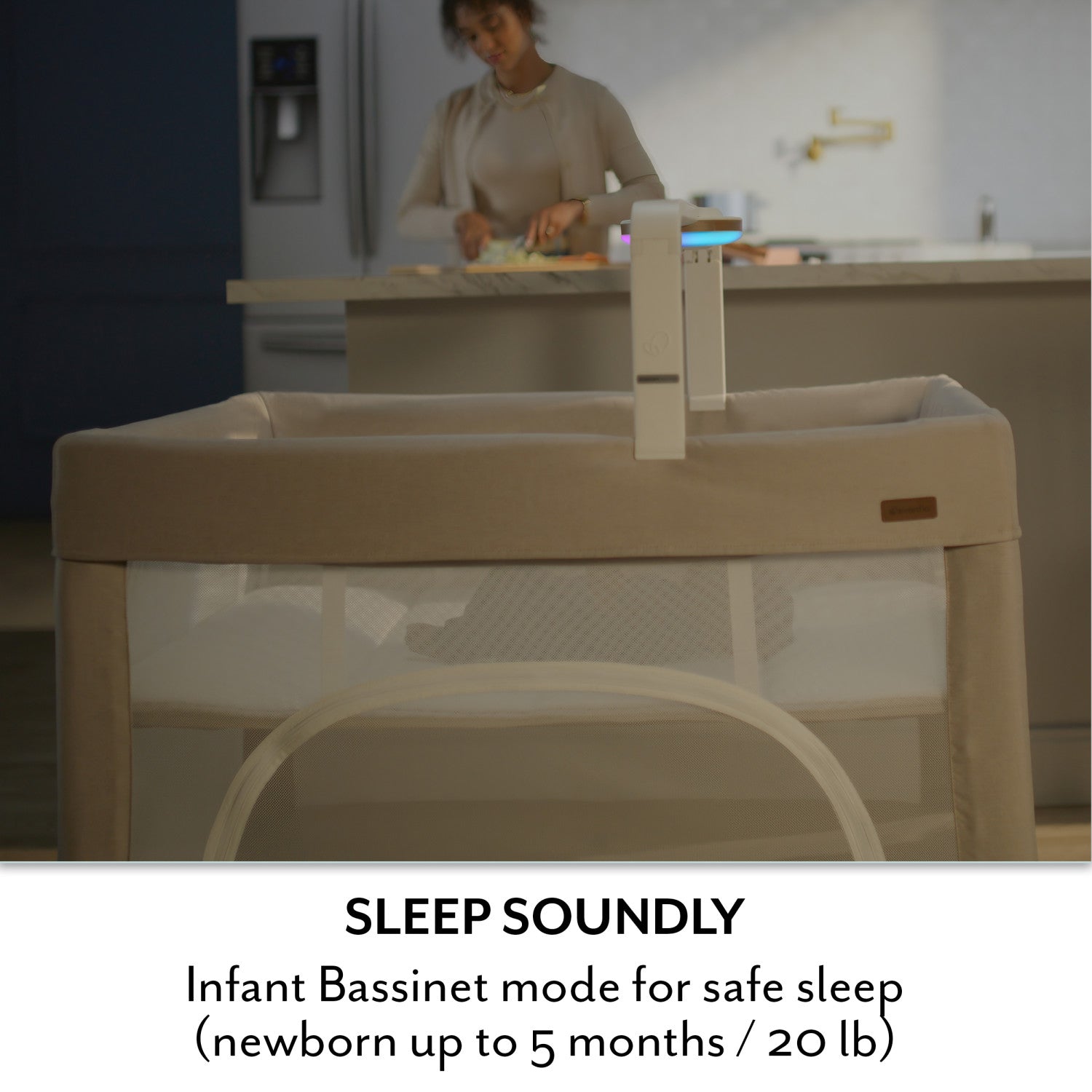 Evenflo Eris™ One-Hand Playard with Bassinet