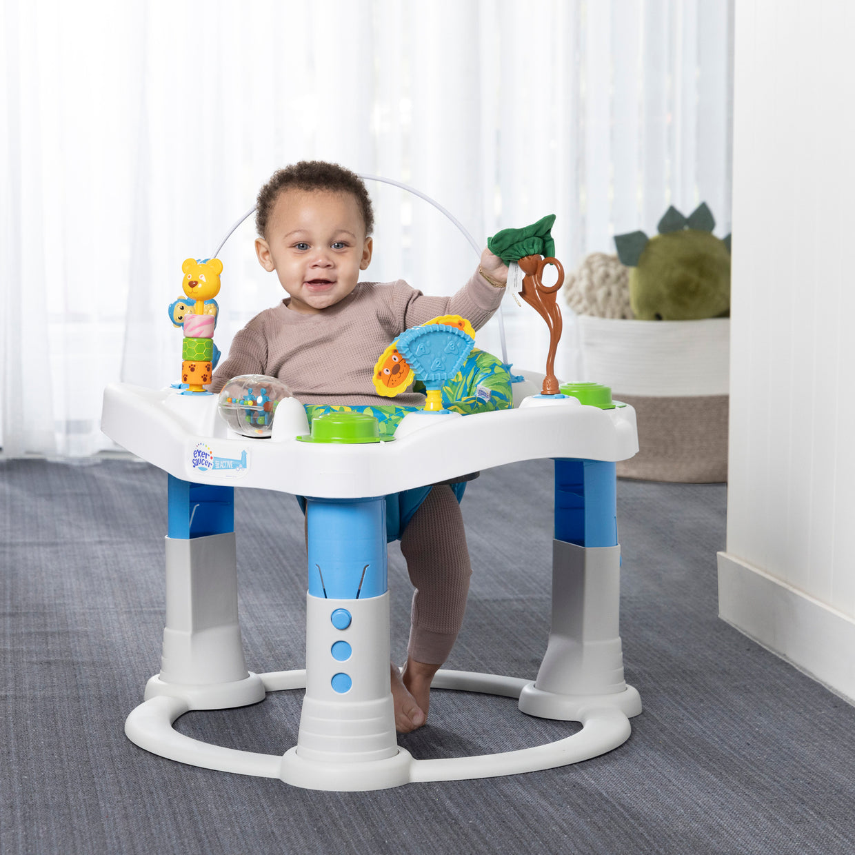 evenflo walk around exersaucer MegaSaucer Wild Wonders Activity Center Exersaucer MegaSaucer Wild Wonders Activity Center