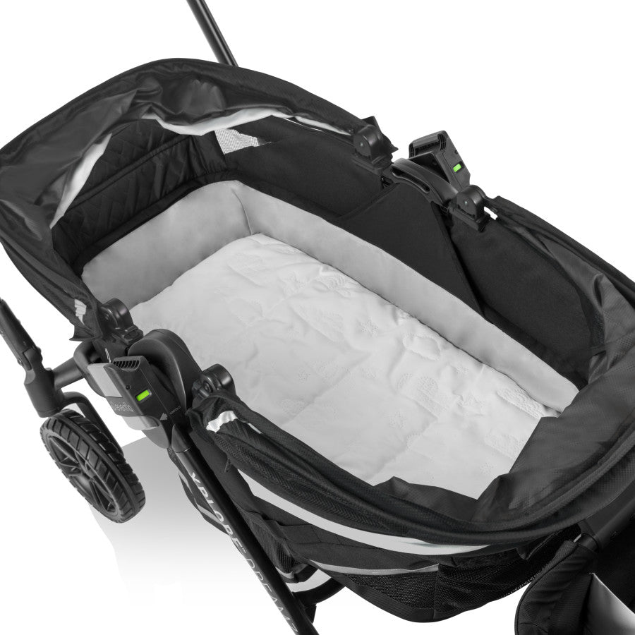 Pivot Xplore Dreamz All-Terrain Stroller Wagon with Bassinet Insert