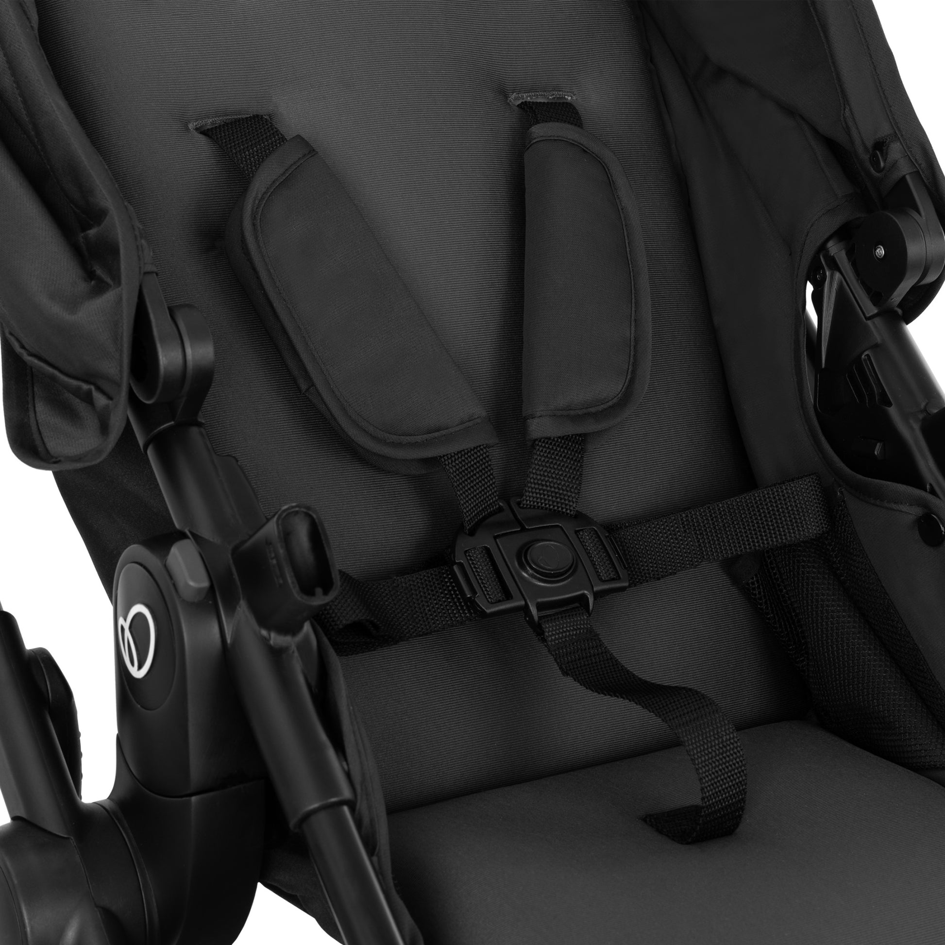 Omni Signature w/LiteMax Sport Porto Black seat belt