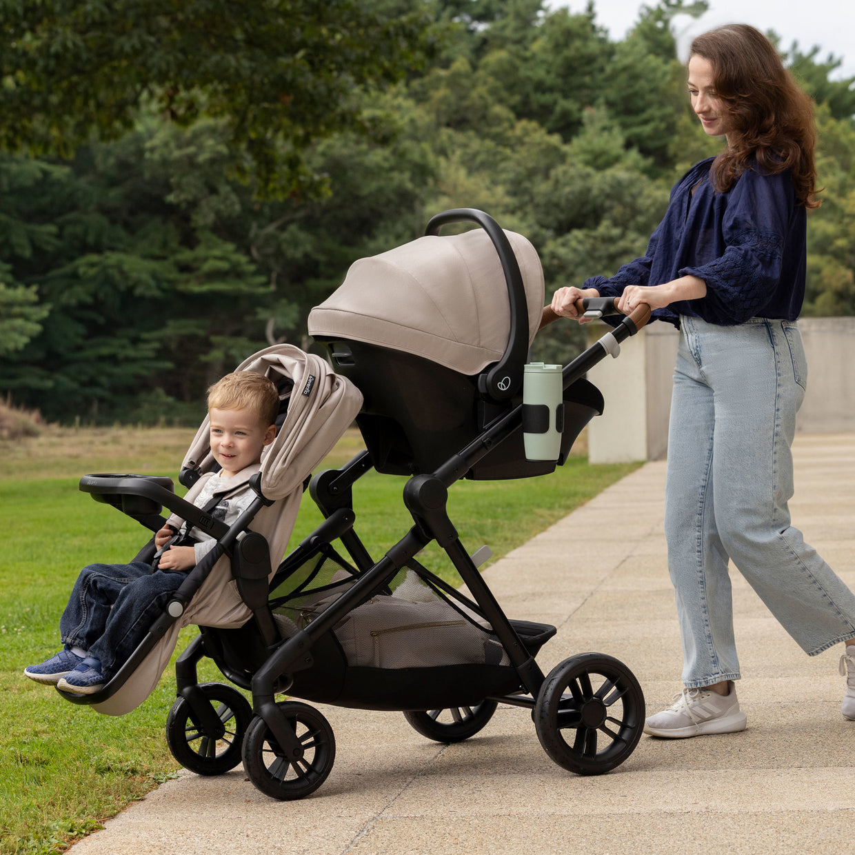 Evenflo Pivot® Xpand™ NXT Travel System with LiteMax™ NXT Infant Car Seat
