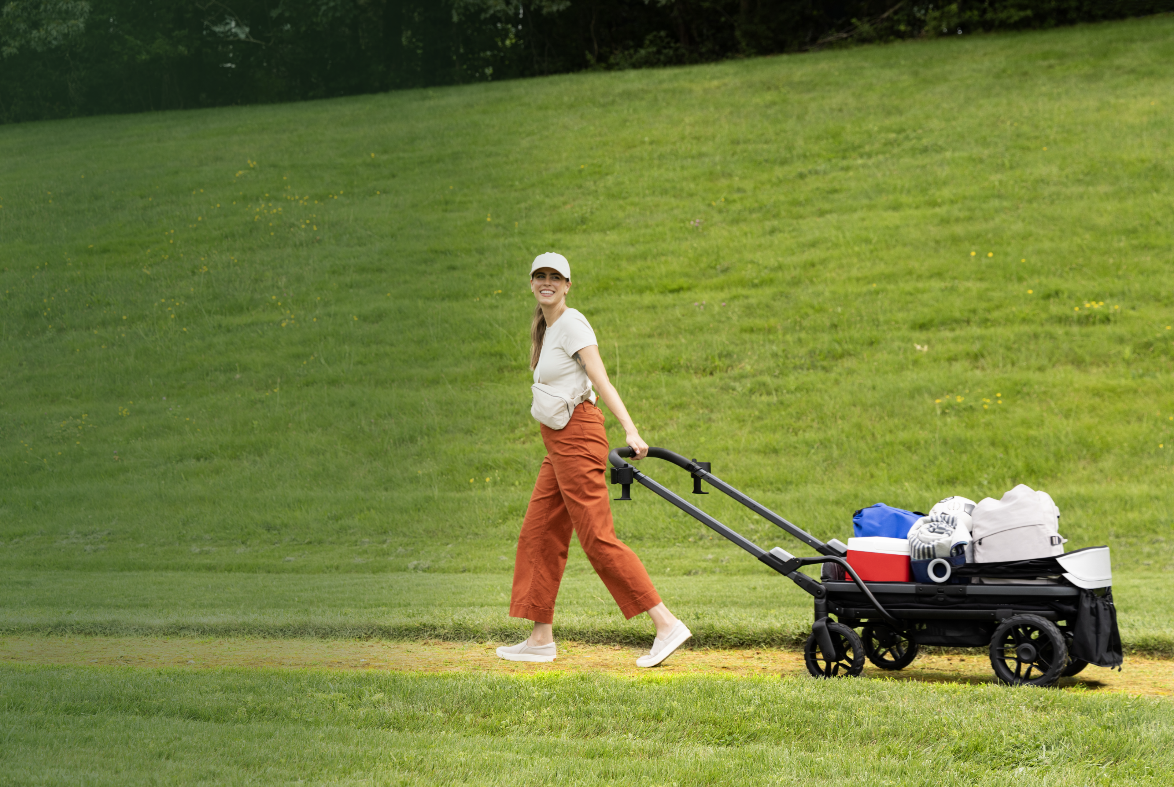 Image of mom loading child products on Shyft Rideshare in cargo mode