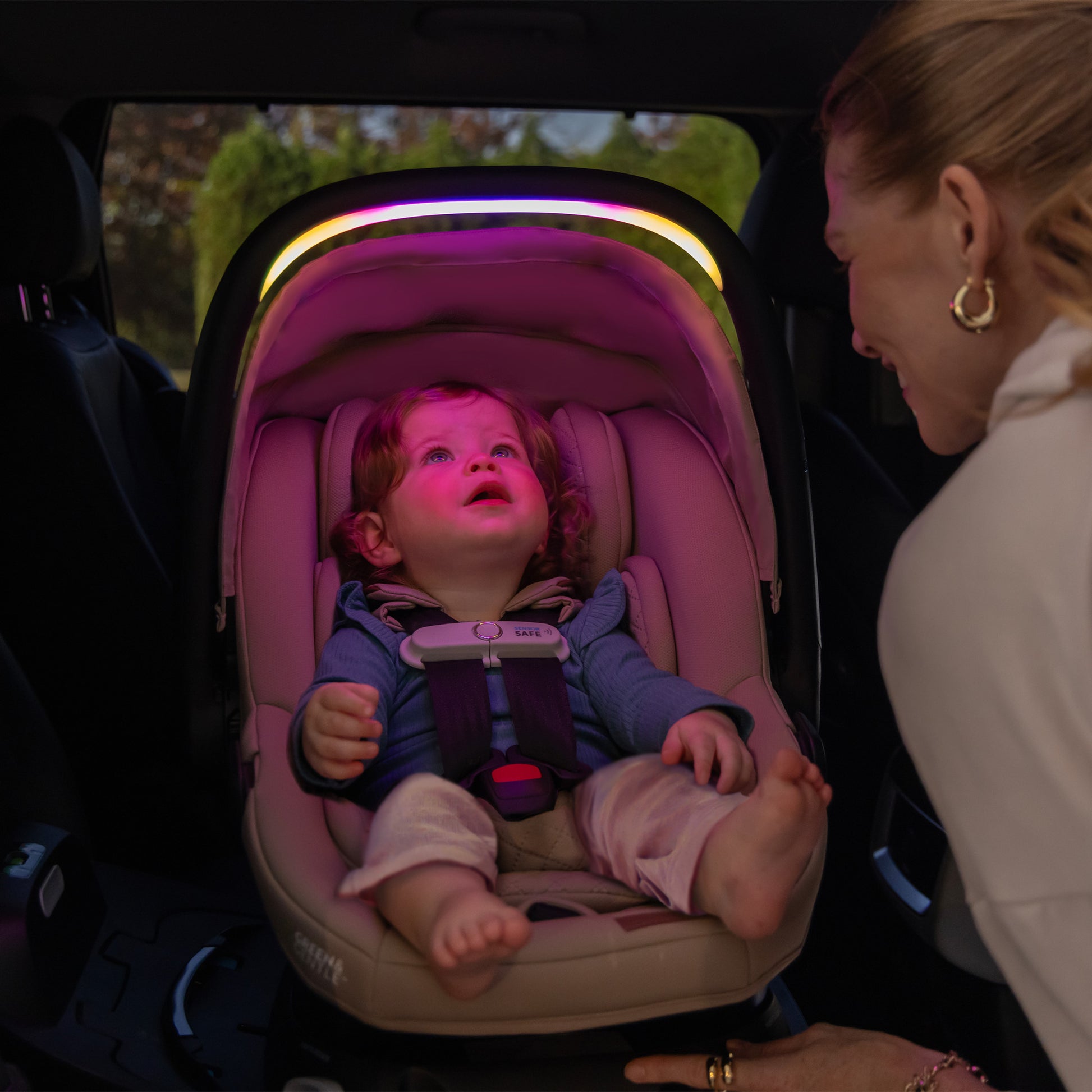 Shyft Intuiti+ Travel System featuring Revolve180 LiteMaxâ„¢ NXT Rotating Infant Car Seat with SensorySoothe Travertine set up