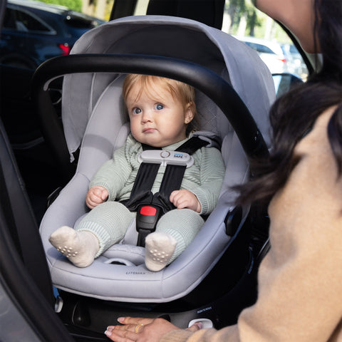 Revolve180 LiteMax NXT Rotating Infant Car Seat with SensorySoothe - Feature 4