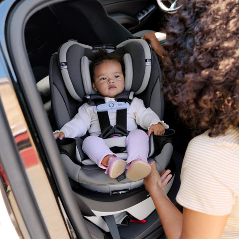 Revolve360 Slim 2-in-1 Rotating Car Seat with SensorSafe - Feature 2