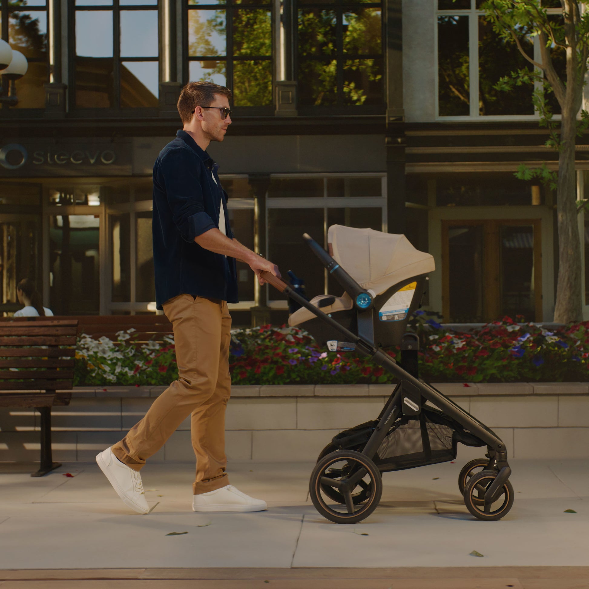 evenflo discovery 5 stroller Evenflo Transformer Travel System and Stroller Wagon with LiteMax NXT Infant Seat with SS